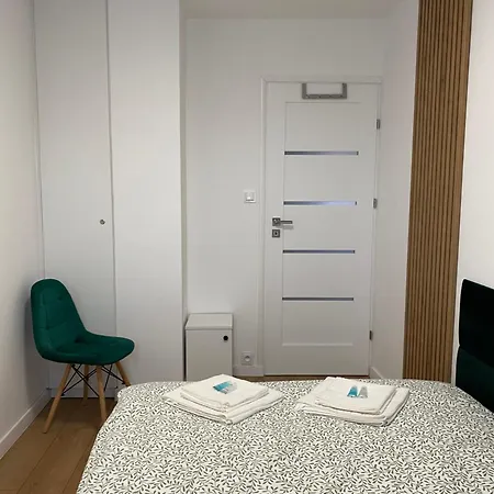 Mirka Centrum Apartamento *